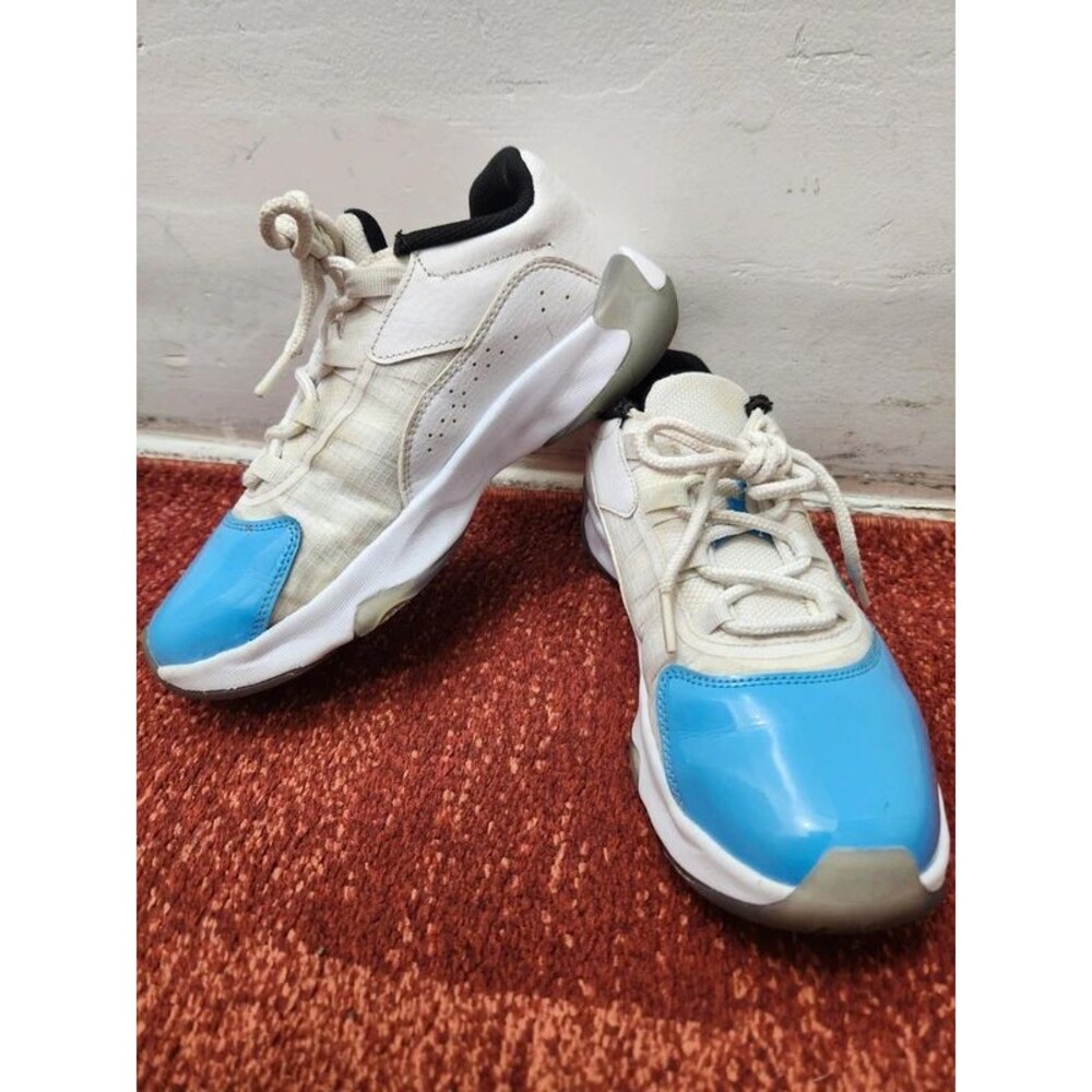 Air Jordan Max Aura 3 GS University Blue EU 38